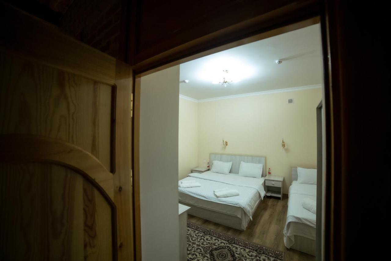 Sultanat Hotel Samarkand Buitenkant foto
